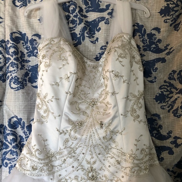 Alfred Angelo Disney Fairy Tale Weddings Princess Belle Dress - Picture 6 of 11